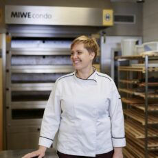 Winterzeit ist Plätzchenzeit: Vera Aline Becker backt – auch im TV